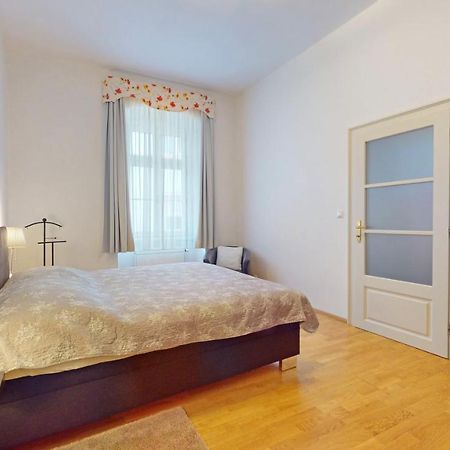 Central Apartmany Biela Street Bratislava Dış mekan fotoğraf