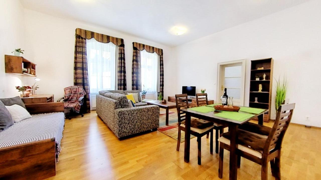 Central Apartmany Biela Street Bratislava Dış mekan fotoğraf