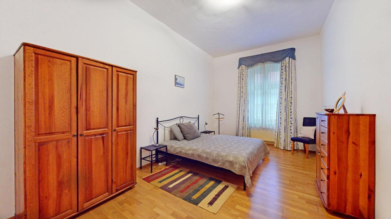 Central Apartmany Biela Street Bratislava Dış mekan fotoğraf