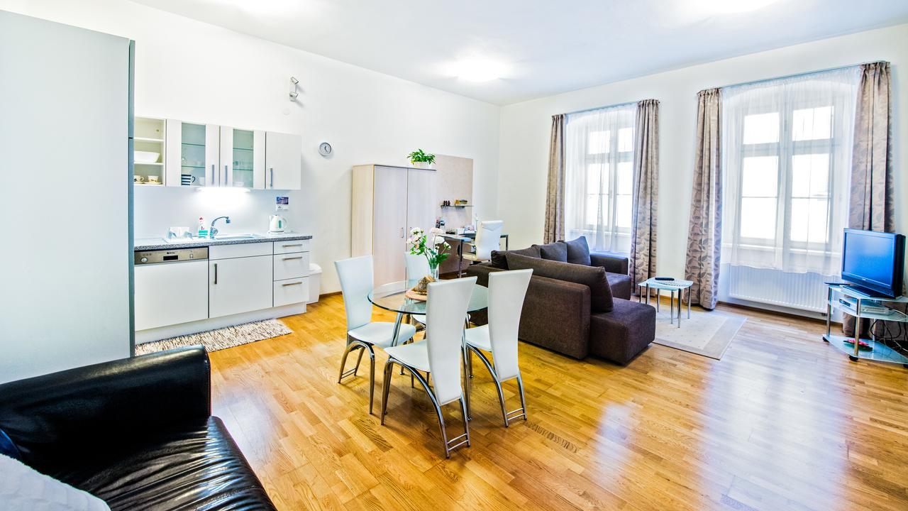 Central Apartmany Biela Street Bratislava Dış mekan fotoğraf