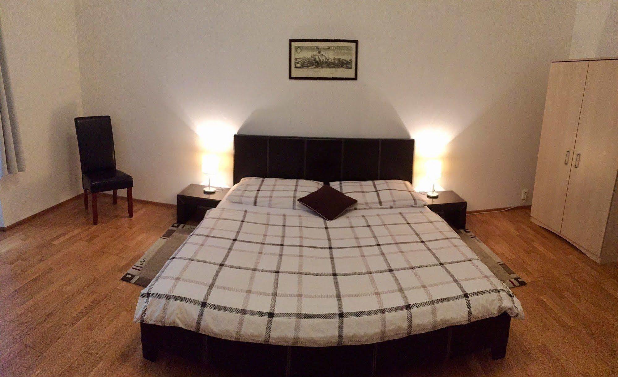 Central Apartmany Biela Street Bratislava Dış mekan fotoğraf